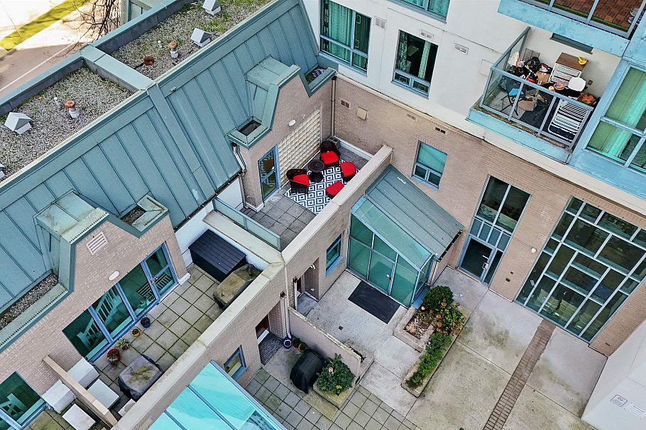 203 1238 Melville Street Vancouver, BC - 35