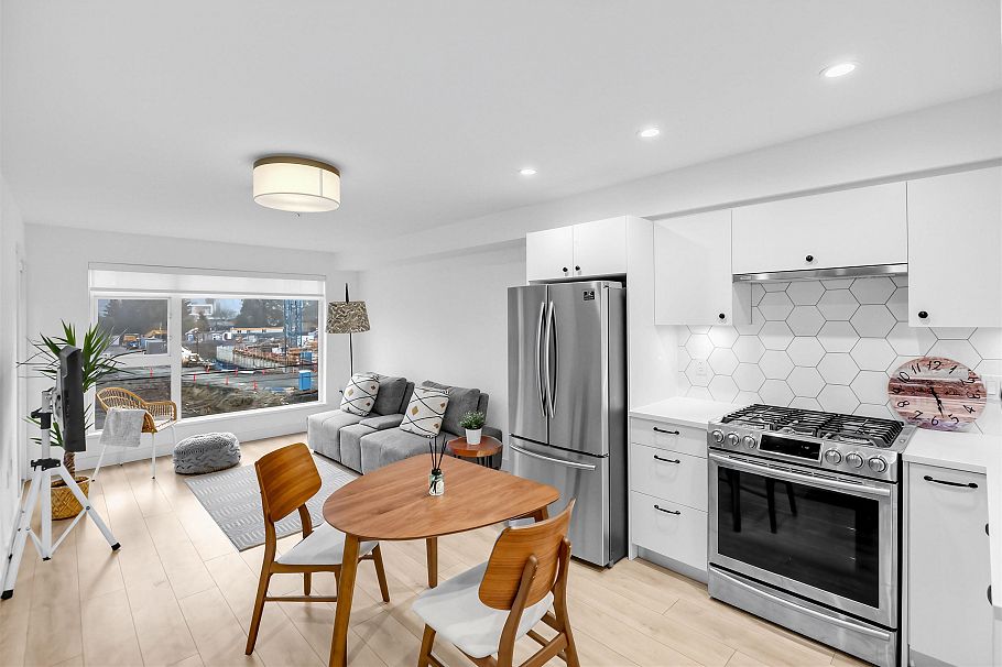 309 1519 Crown Street North Vancouver, BC - 5