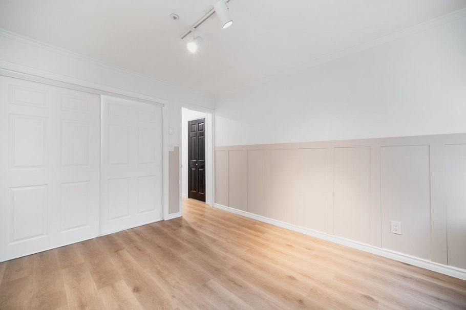 1407 Pendrell Street Vancouver, BC - 20