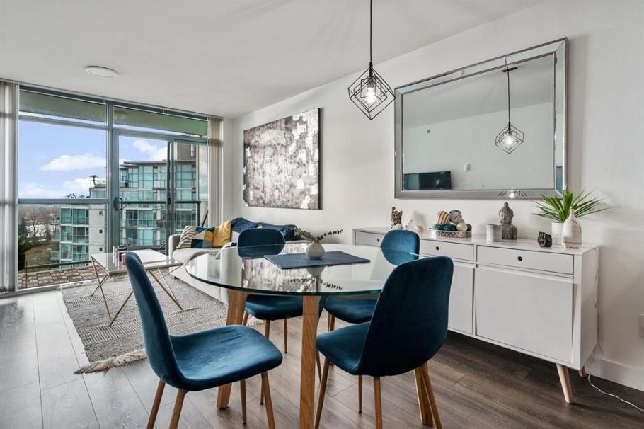 1202 2763 Chandlery Place Vancouver, BC - 4