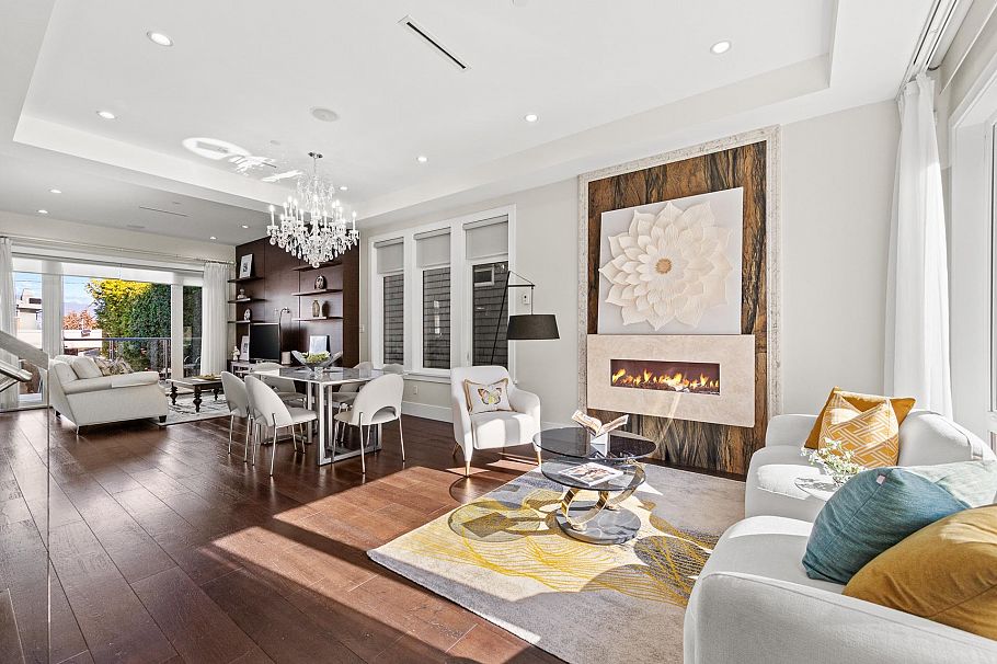 3253 W 21st Avenue Vancouver, BC - 4