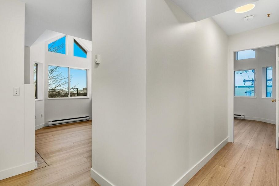 401 1723 Frances Street Vancouver, BC - 18