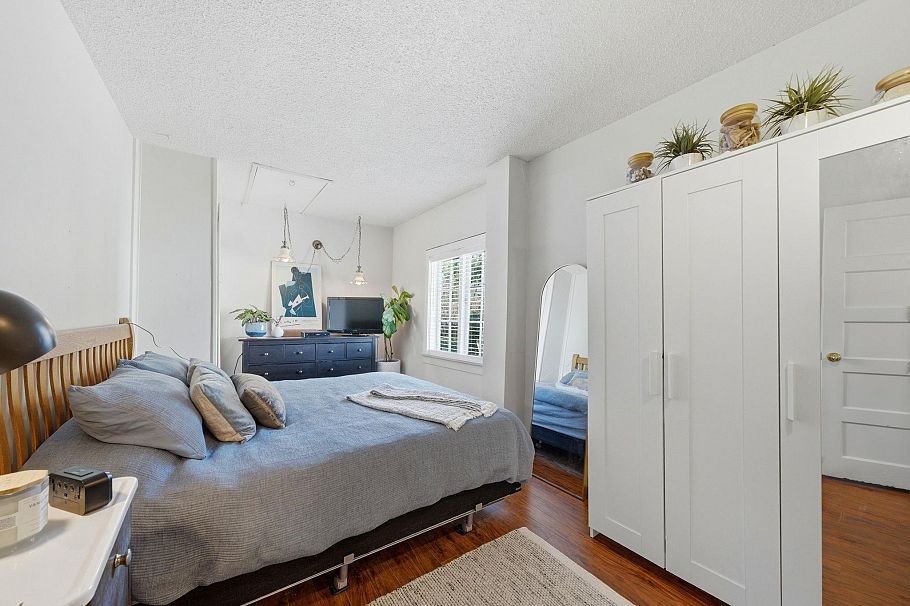 487 Roslyn Boulevard North Vancouver, BC - 18