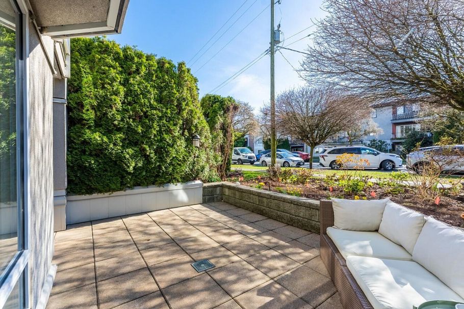 102 2195 W 5th Avenue Vancouver, BC - 5