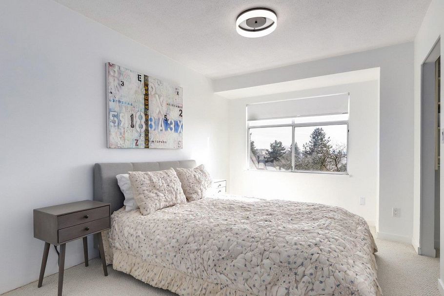 29 900 W 17th Street North Vancouver, BC - 20