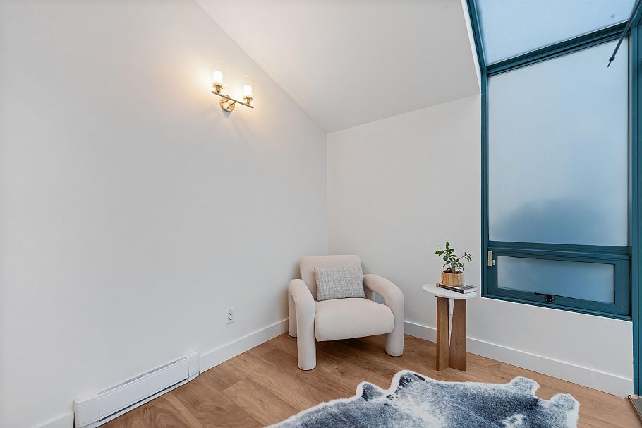 203 1238 Melville Street Vancouver, BC - 17