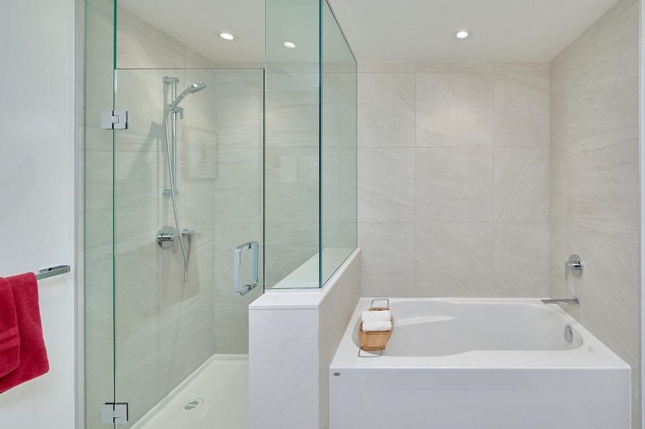 807 755 Harbourside Drive North Vancouver, BC - 23