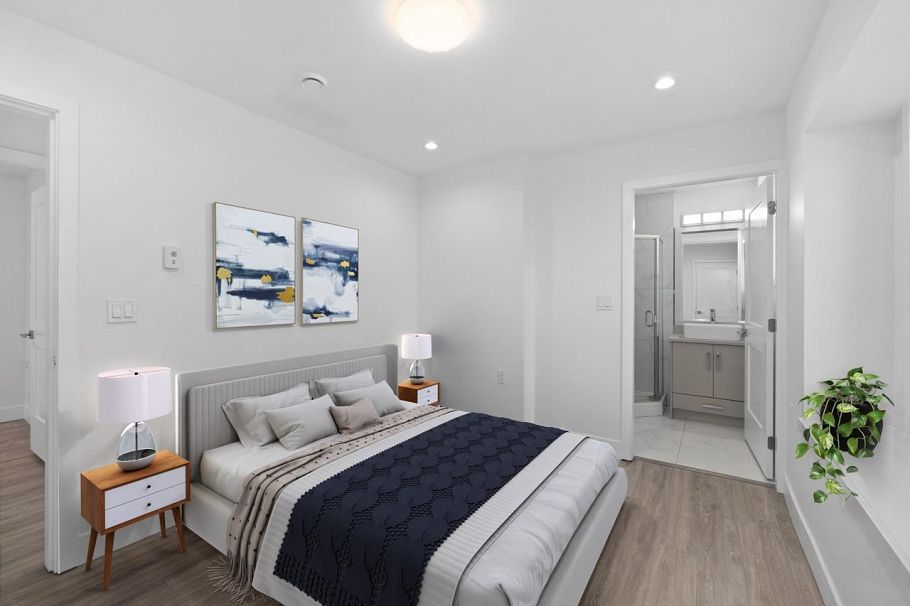 3133 Glen Drive Vancouver, BC - 16