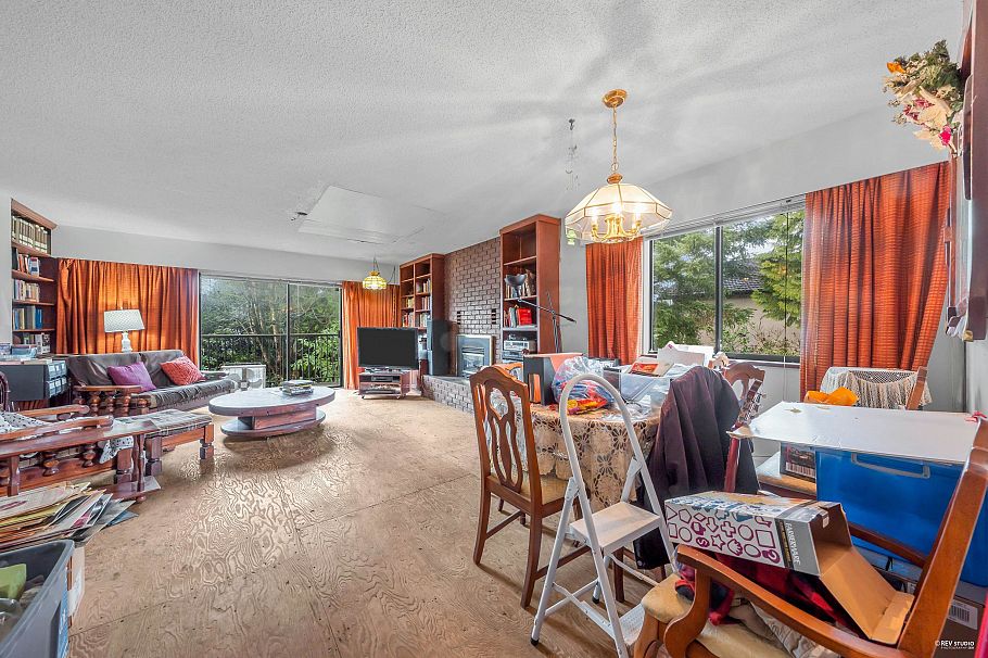 3550 Boundary Road Burnaby, BC - 2