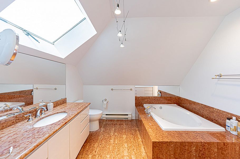 4327 Locarno Crescent Vancouver, BC - 23