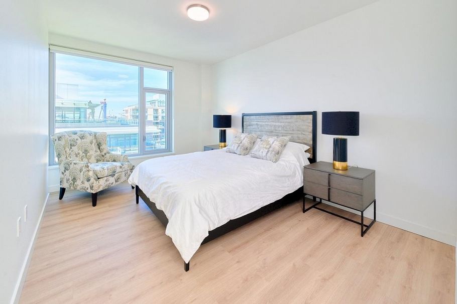 807 755 Harbourside Drive North Vancouver, BC - 19