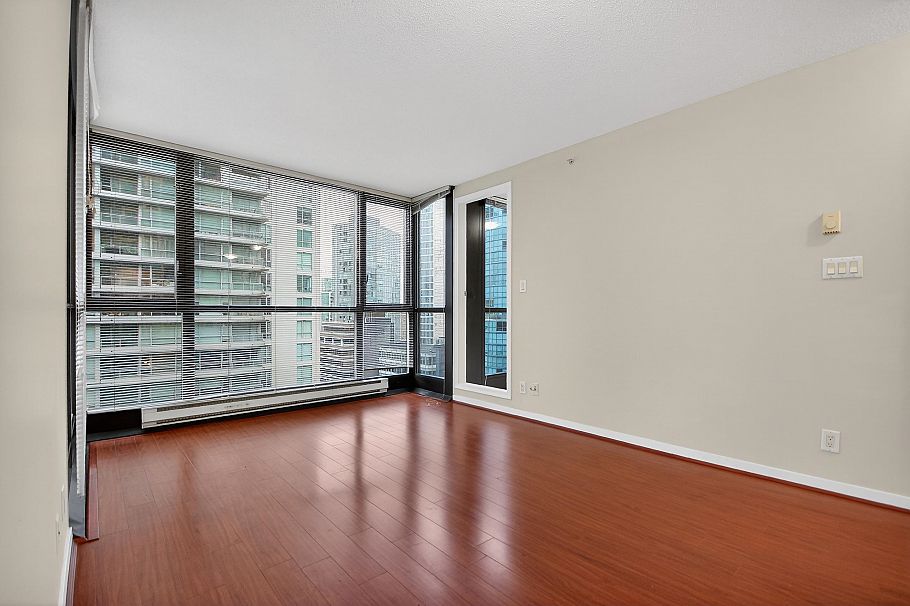 801 1367 Alberni Street Vancouver, BC - 6