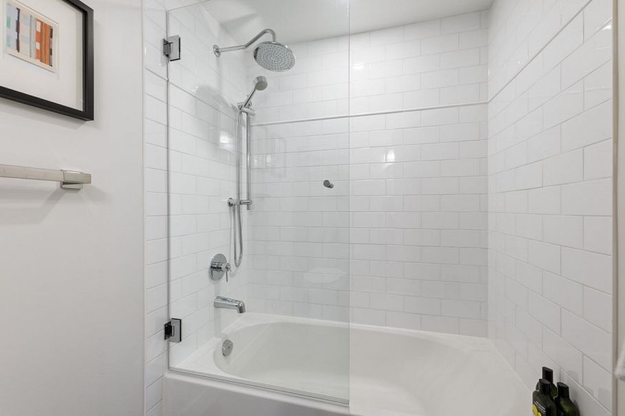 361 5790 East Boulevard Vancouver, BC - 32