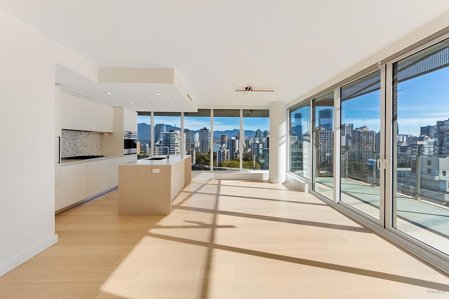 1604 1180 Broughton Street Vancouver, BC - 3