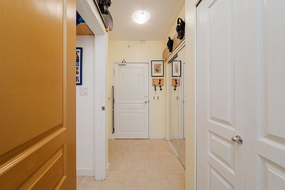 420 4028 Knight Street Vancouver, BC - 13