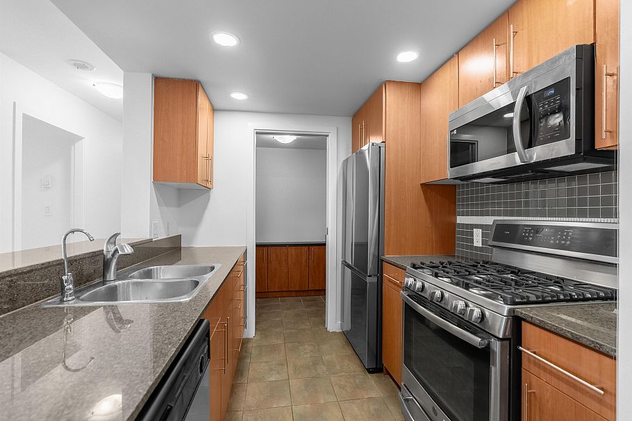 705 550 Pacific Street Vancouver, BC - 8