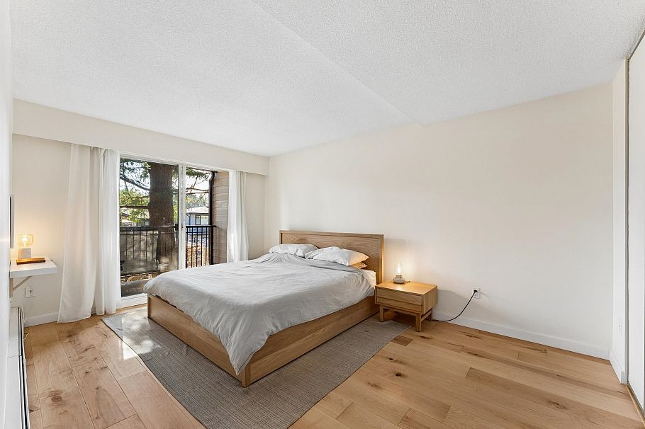 211 1385 Draycott Road North Vancouver, BC - 15