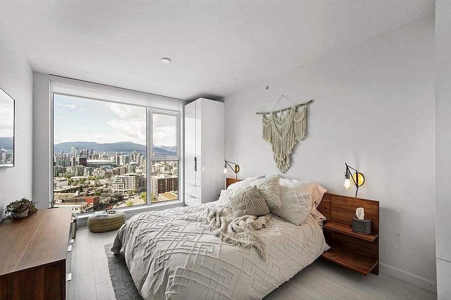 1911 285 E 10th Avenue Vancouver, BC - 14