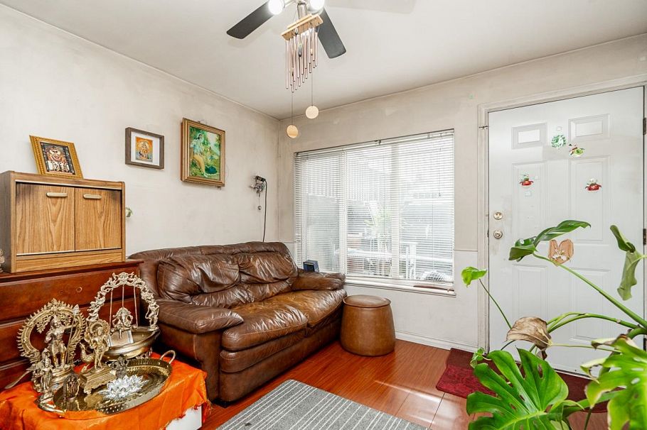 726 E 56th Avenue Vancouver, BC - 31