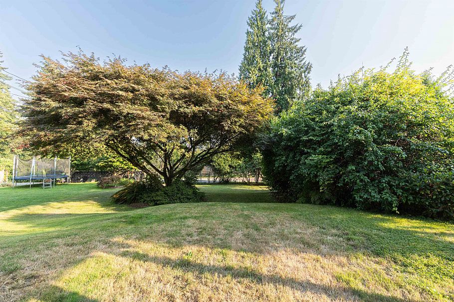 1063 Whitchurch Street North Vancouver, BC - 28
