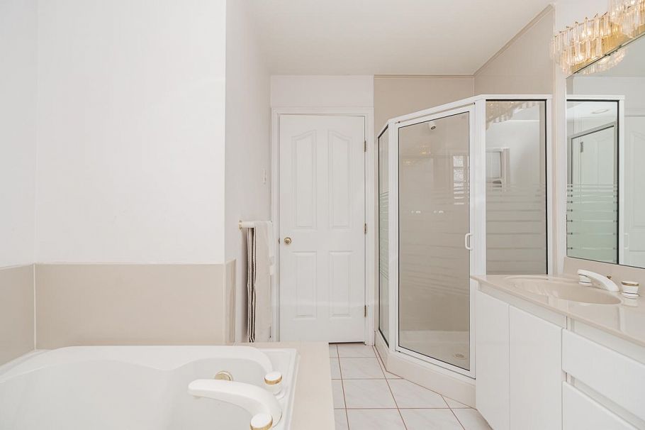 726 E 56th Avenue Vancouver, BC - 22