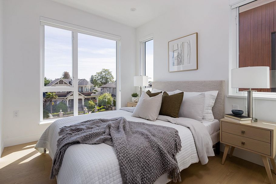 213 715 W 49th Avenue Vancouver, BC - 14