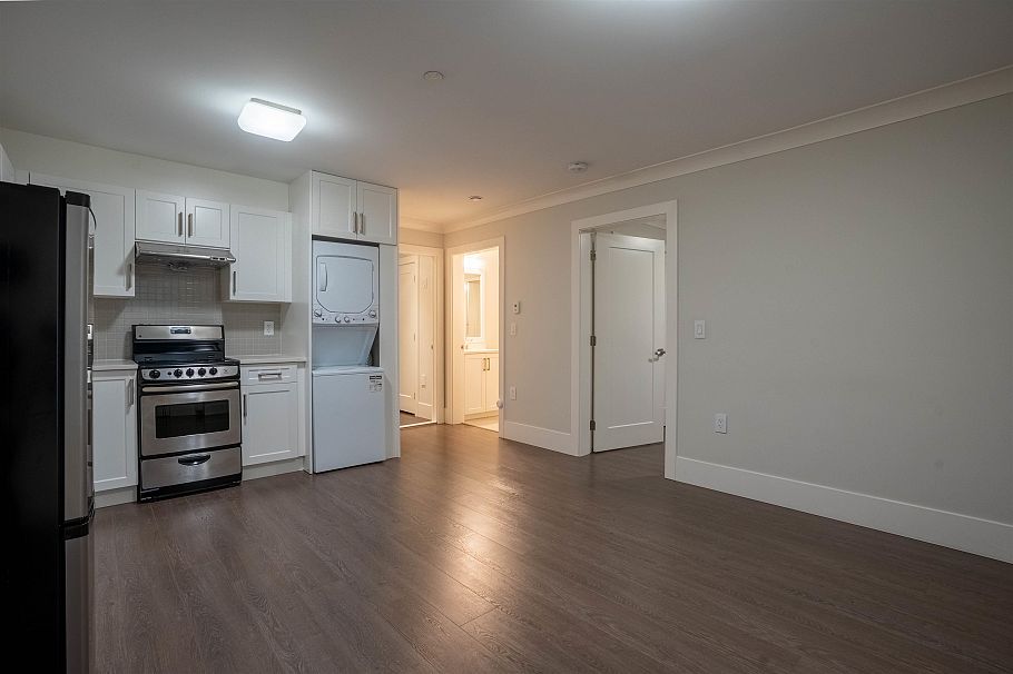 1895 W 60th Avenue West Vancouver, BC - 19