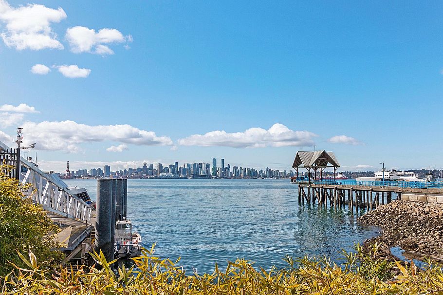 112 240 Mahon Avenue North Vancouver, BC - 35