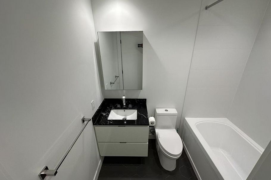 406 6733 Cambie Street Vancouver, BC - 13