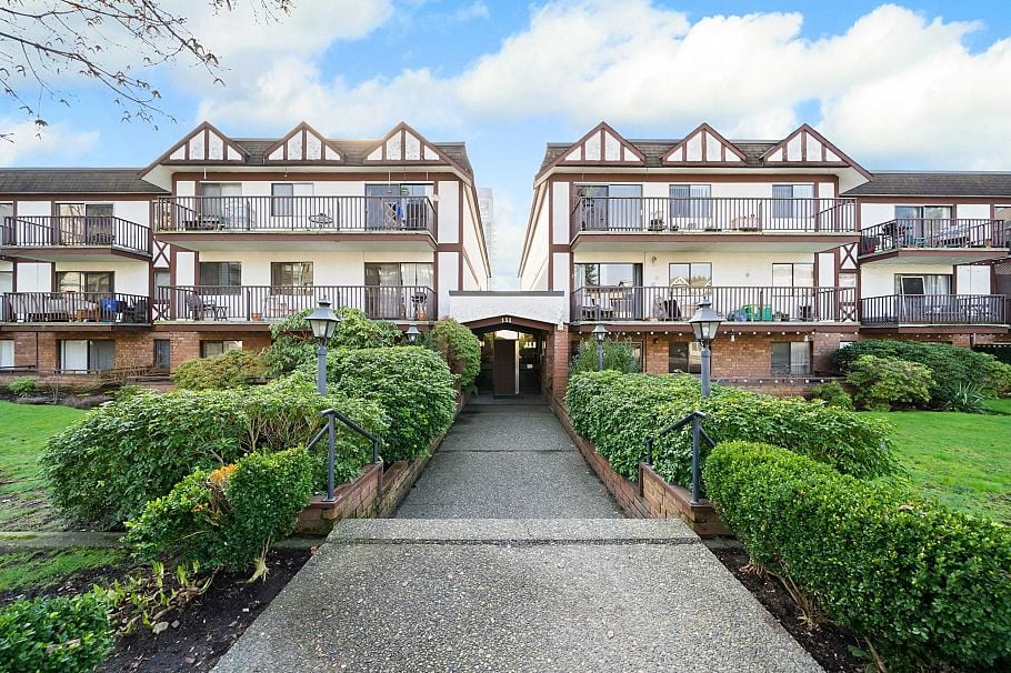 203 131 W 4th Street North Vancouver, BC - 13