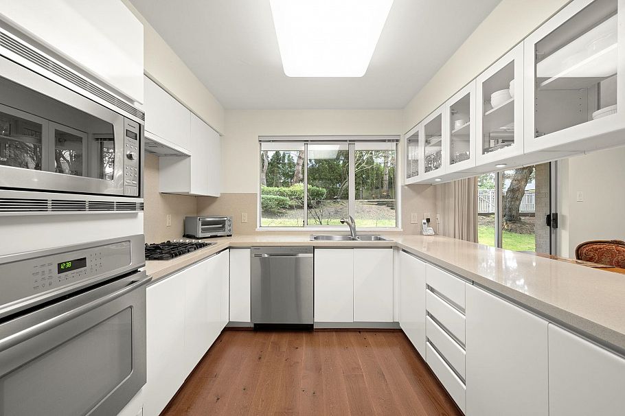 101 2288 W 40th Avenue Vancouver, BC - 10