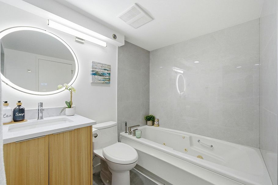 702 1771 Nelson Street Vancouver, BC - 27