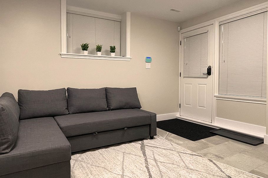 1458 William Avenue North Vancouver, BC - 40