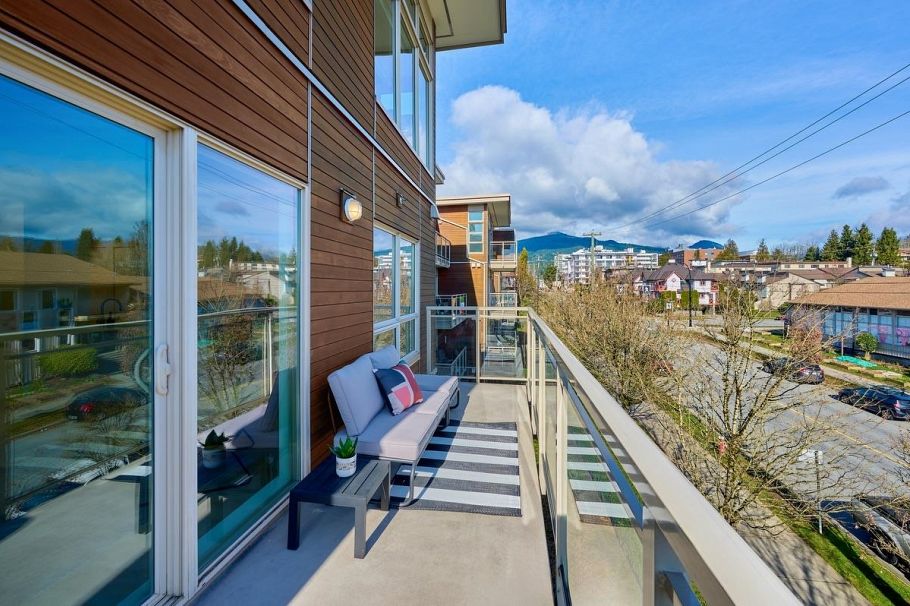 311 1033 St. Georges Avenue North Vancouver, BC - 23