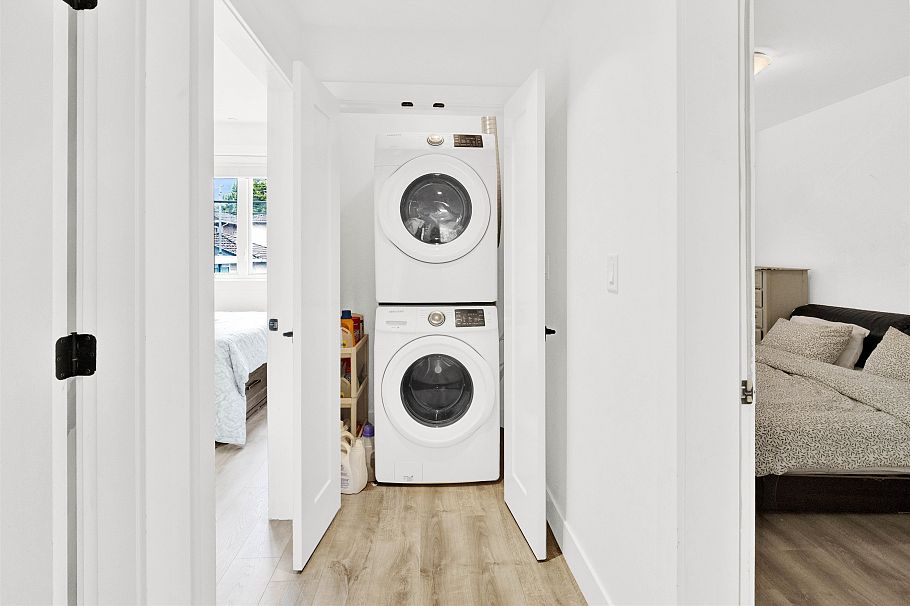 2743 Duke Street Vancouver, BC - 9