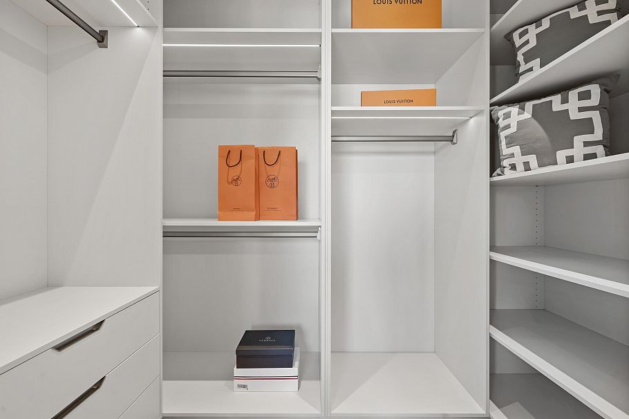 3581 W 19th Avenue Vancouver, BC - 11