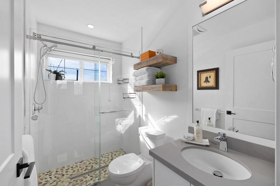 2248 Grant Street Vancouver, BC - 14