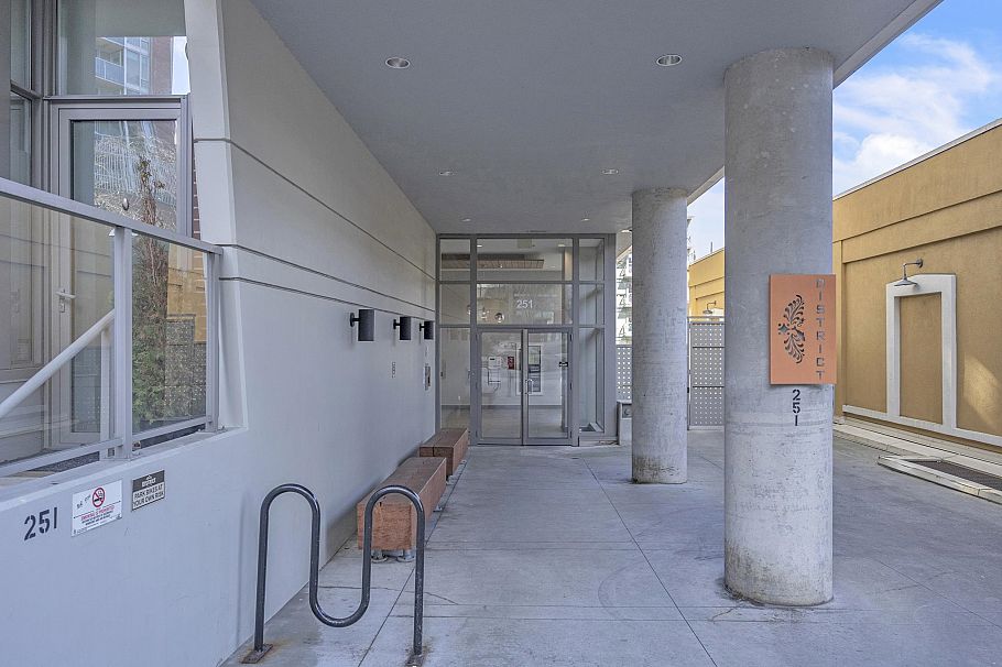 509 251 E 7th Avenue Vancouver, BC - 24