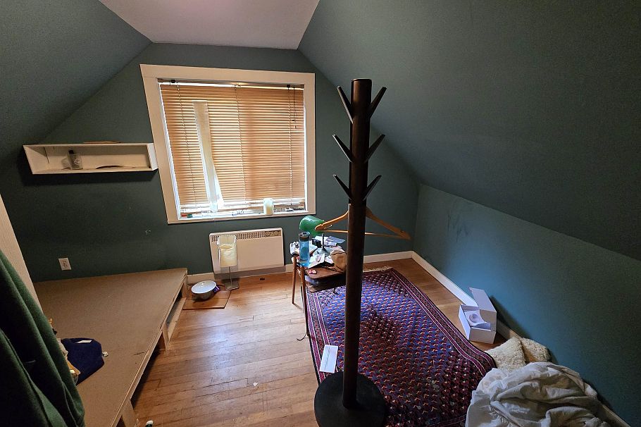 4212 Perry Street Vancouver, BC - 6