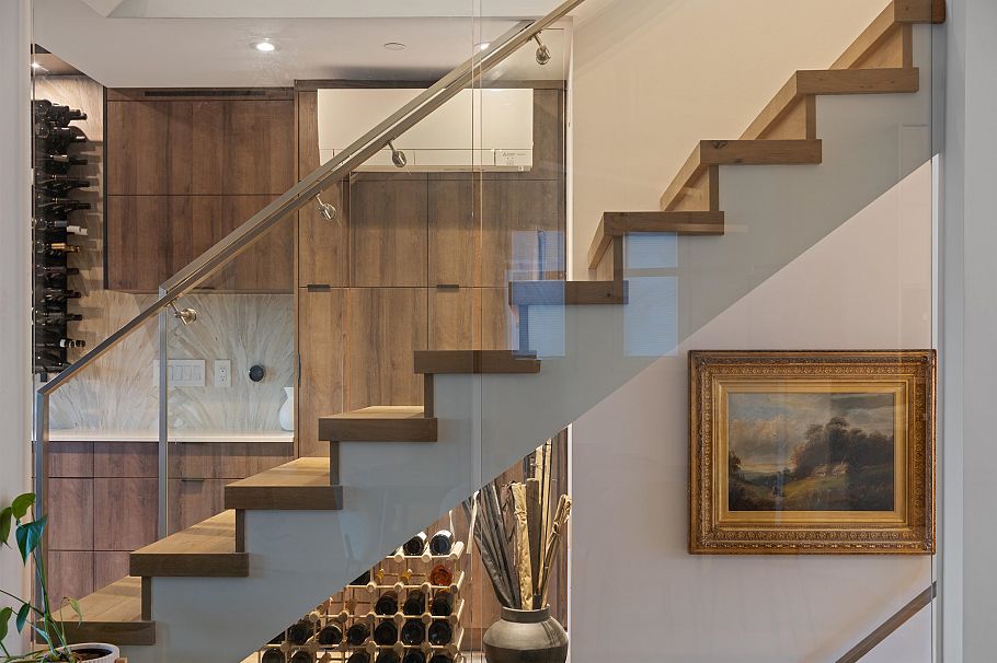 2142 W 1st Avenue Vancouver, BC - 17