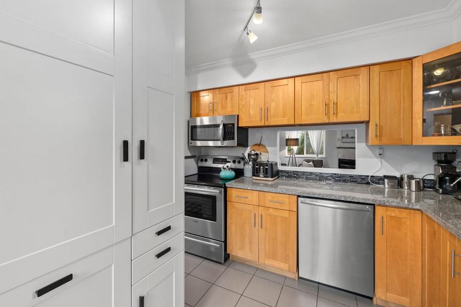 3066 Smith Avenue Burnaby, BC - 11