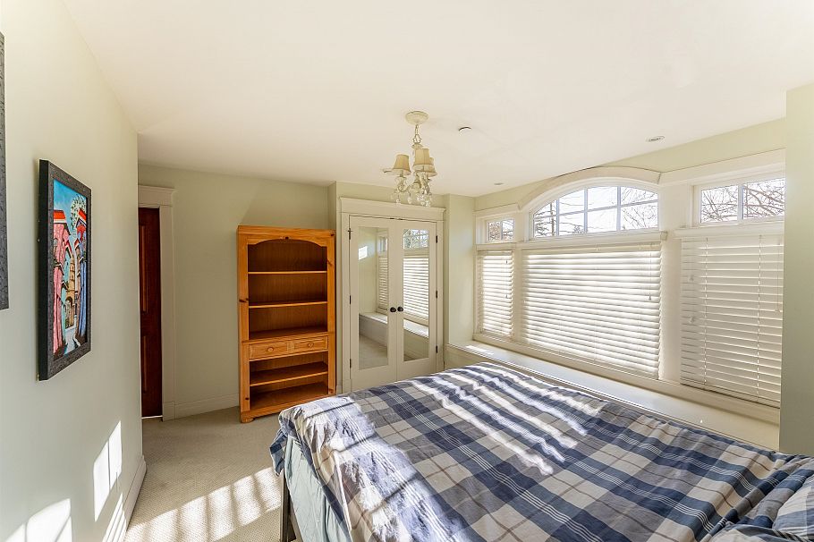 3939 W 14th Avenue Vancouver, BC - 21