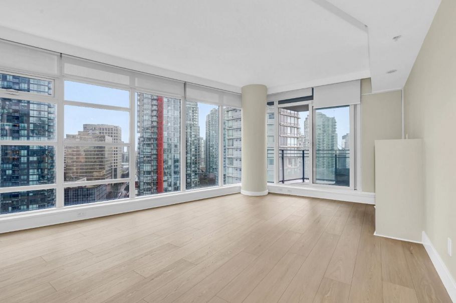 2305 1205 W Hastings Street Vancouver, BC - 14