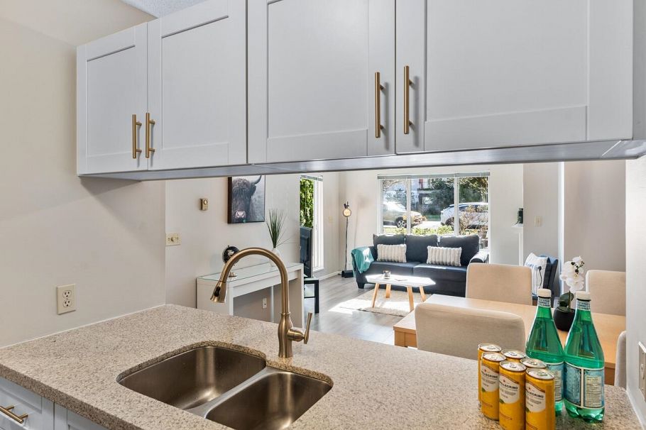 102 2195 W 5th Avenue Vancouver, BC - 22