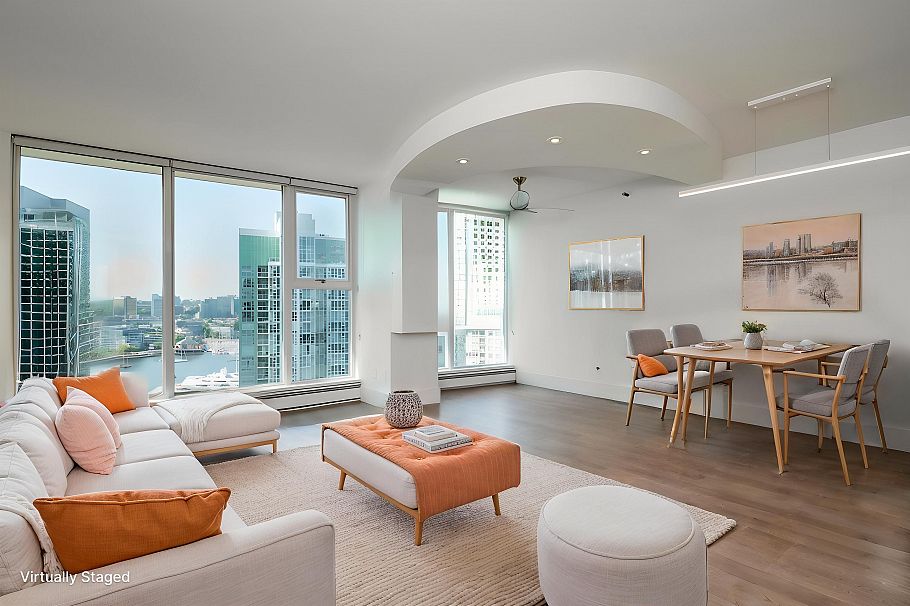 2005 1009 Expo Boulevard Vancouver, BC - 3