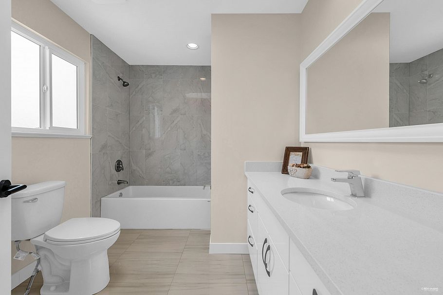 719 E 27th Avenue Vancouver, BC - 21