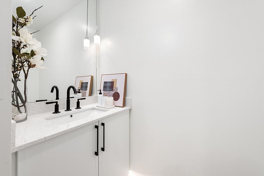 135 535 E 2nd Street North Vancouver, BC - 11