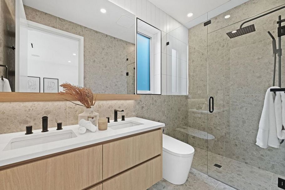 1 3880 W 23rd Avenue Vancouver, BC - 22