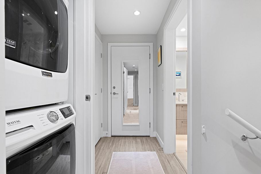 107 733 E 3rd Street North Vancouver, BC - 20