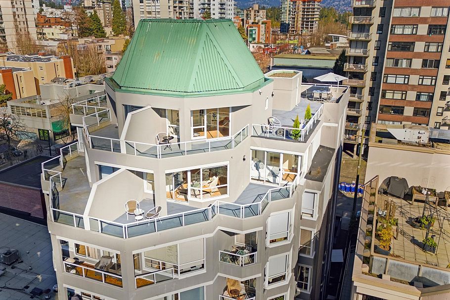 702 1771 Nelson Street Vancouver, BC - 3